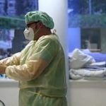 Бавария отложила обязательную вакцинацию медиков