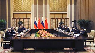 Единство на фоне олимпийских колец: встреча лидеров России и Китая в Пекине